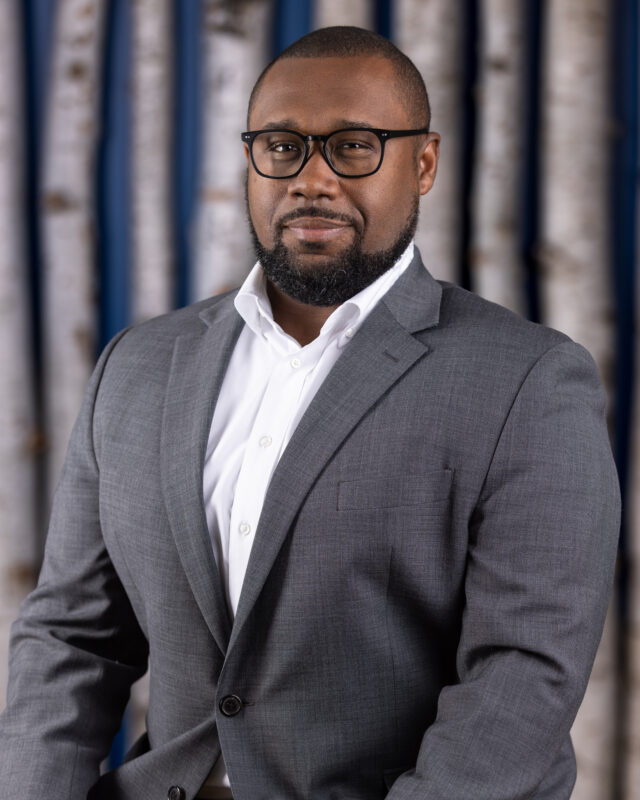 Steven Brown headshot